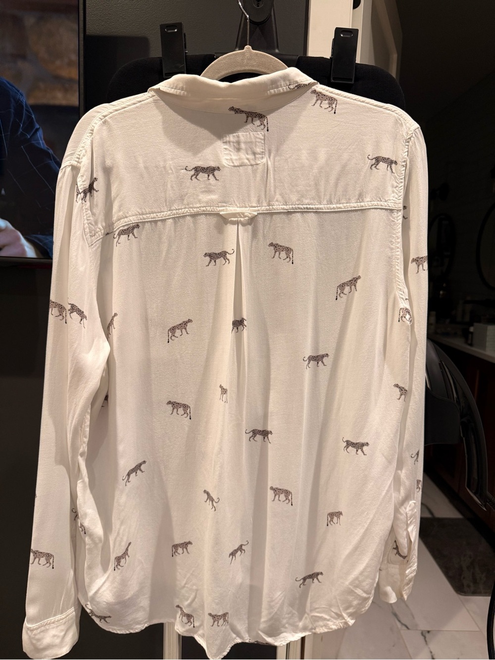 Women’s Rails White Button-Up Shirt with Leopard Print